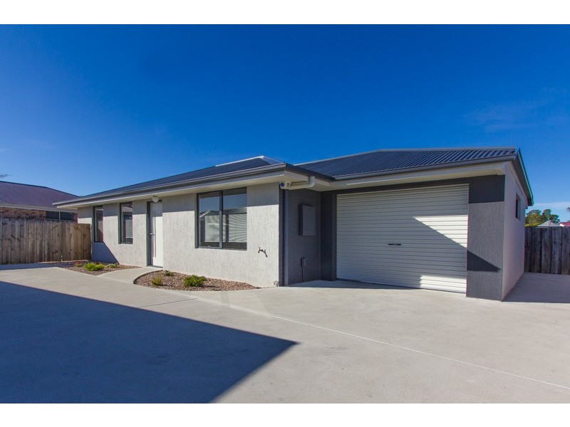 2/6 Butler Street, Brighton TAS 7030