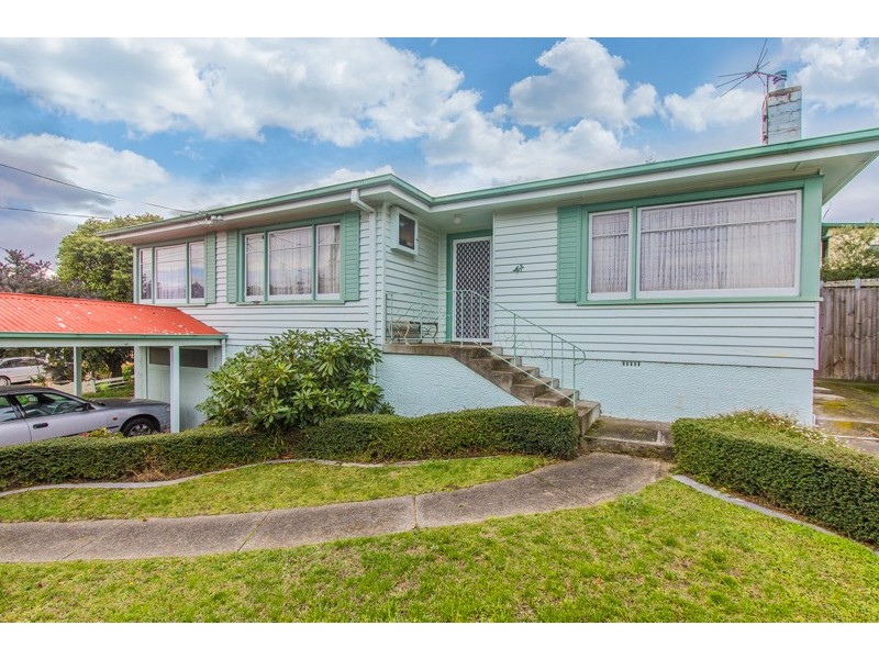 41 Corinna Road, Lindisfarne TAS 7015