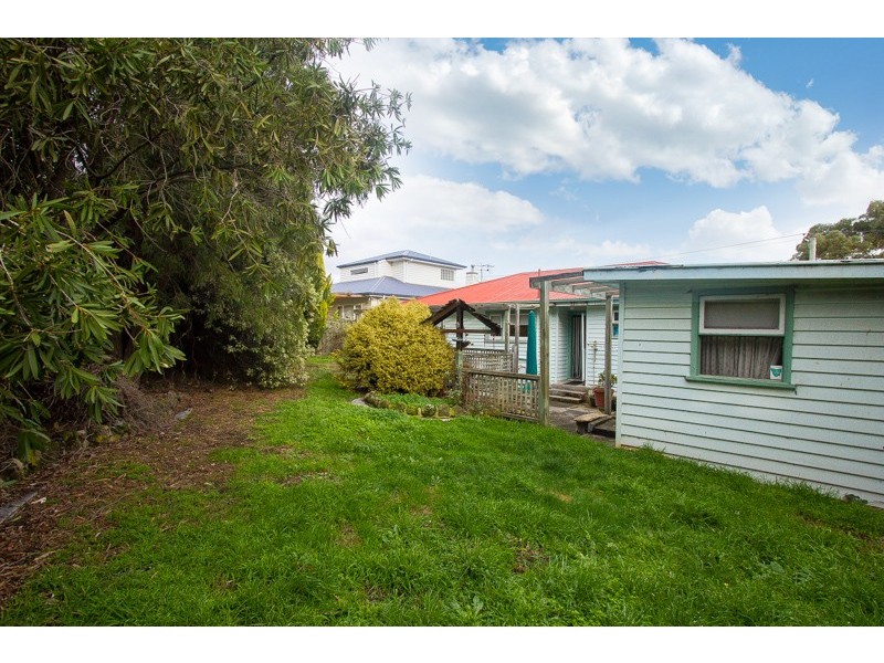 41 Corinna Road, Lindisfarne TAS 7015