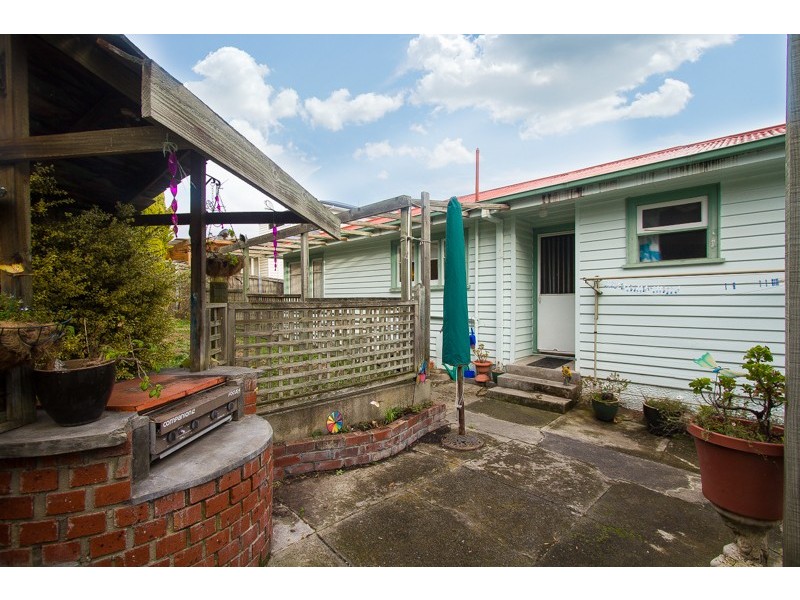 41 Corinna Road, Lindisfarne TAS 7015