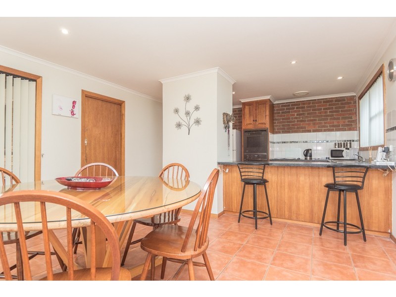 25 Lucinda Parade, Lutana TAS 7009