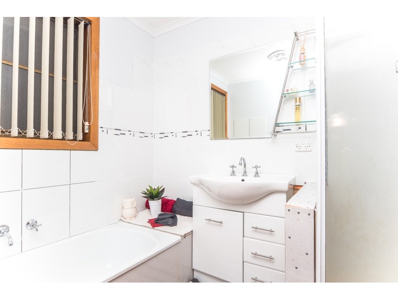 25 Lucinda Parade, Lutana TAS 7009