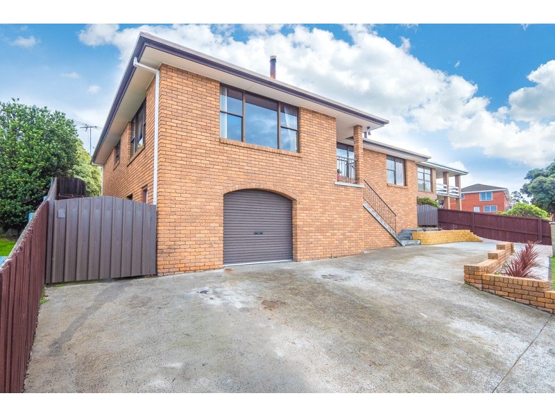 25 Lucinda Parade, Lutana TAS 7009