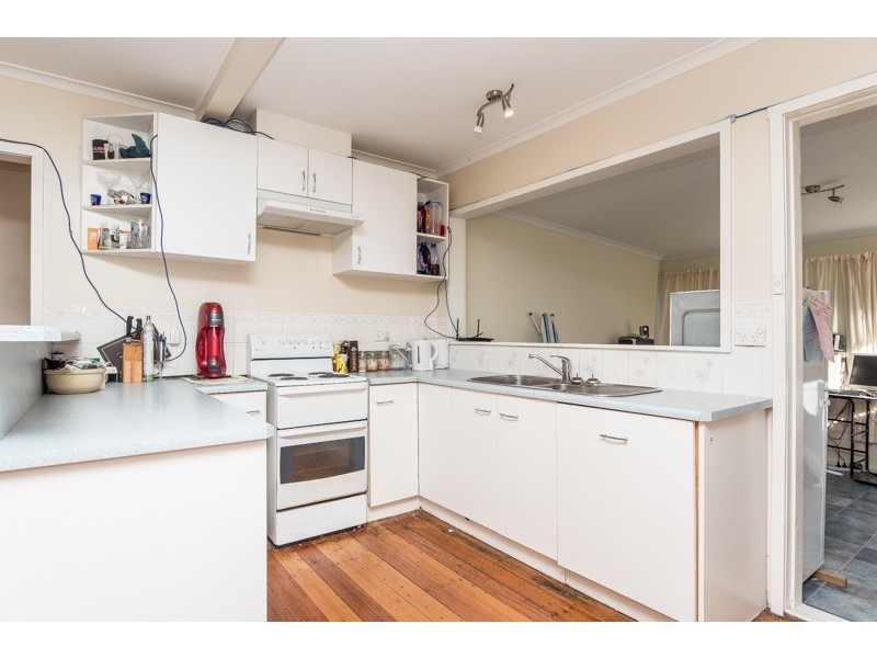 8 Amaroo Road, Austins Ferry TAS 7011