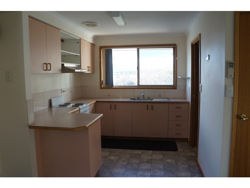 1/1 Bosco Drive, Glenorchy TAS 7010