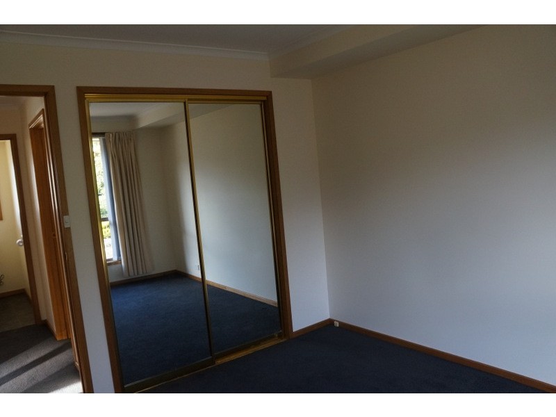 1/1 Bosco Drive, Glenorchy TAS 7010