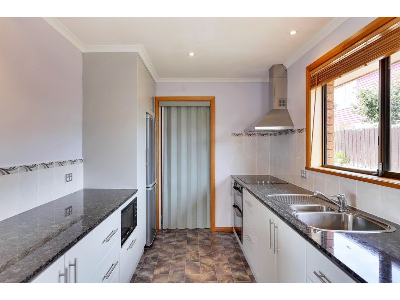 2 Rodman Court, Glenorchy TAS 7010