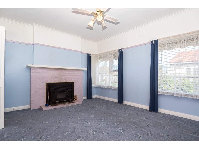 9 Somerton Crescent, Derwent Park TAS 7009