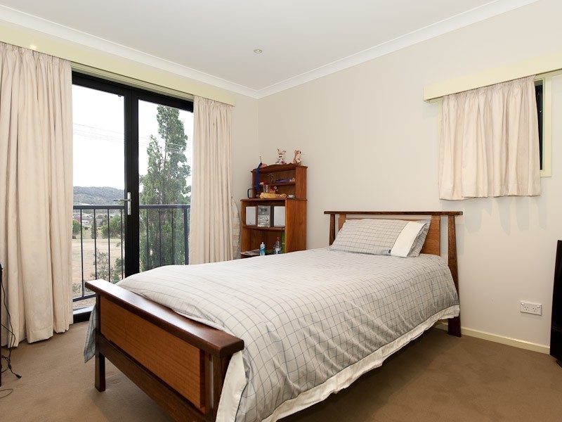 1/255 Tolosa Street, Glenorchy TAS 7010