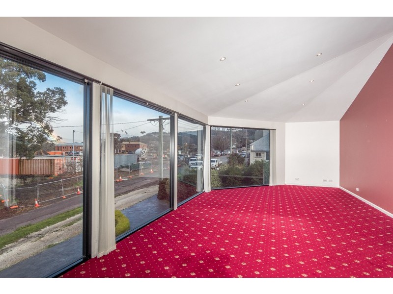 2/62 George Street, New Norfolk TAS 7140