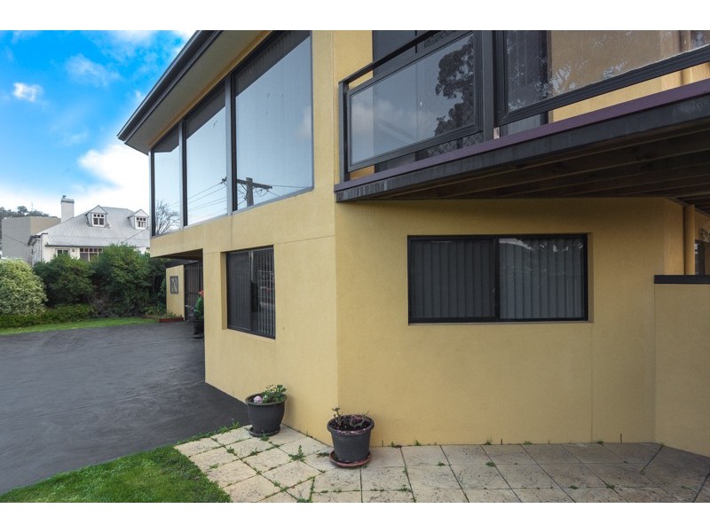 2/62 George Street, New Norfolk TAS 7140