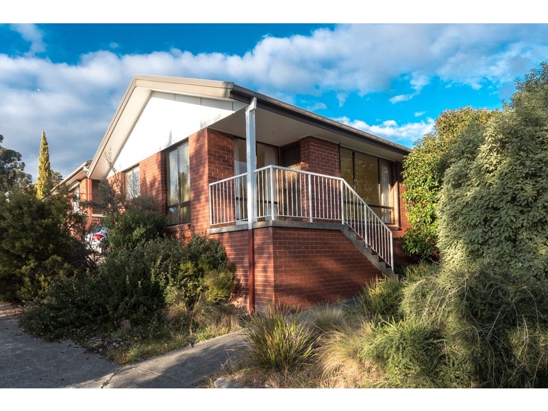 1/3 Bosco Drive, Glenorchy TAS 7010