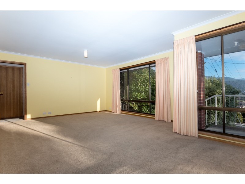 1/3 Bosco Drive, Glenorchy TAS 7010