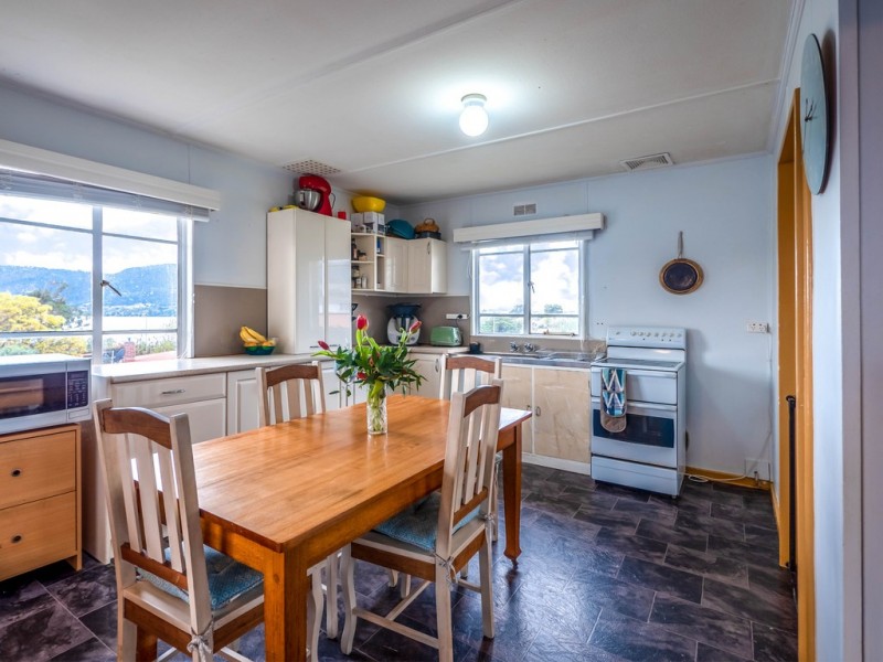 3 Pulkara Circle, Berriedale TAS 7011