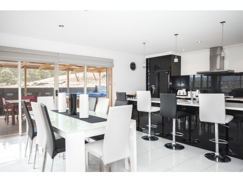 30 Landermere Drive, Honeywood TAS 7017