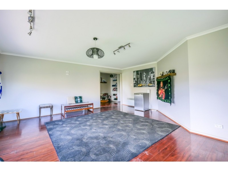 10 Narcissus Avenue, Dromedary TAS 7030