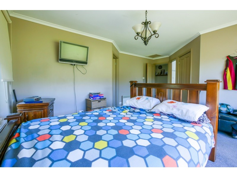 10 Narcissus Avenue, Dromedary TAS 7030