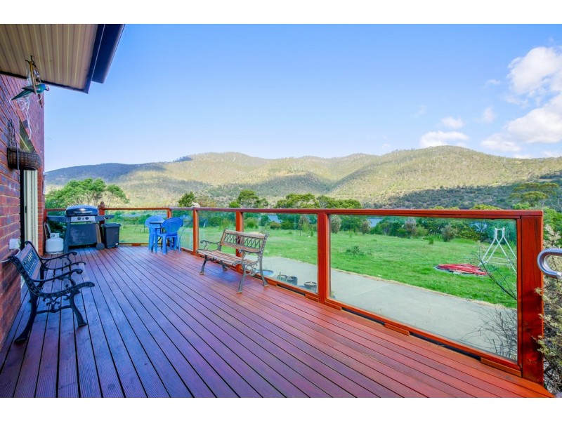 10 Narcissus Avenue, Dromedary TAS 7030