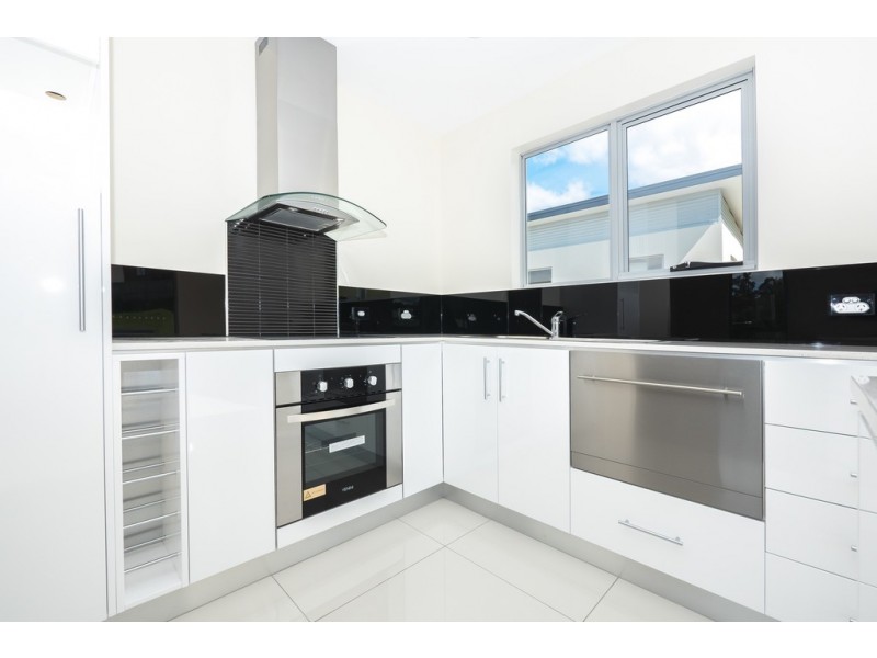 1/151 Branscombe Road, Claremont TAS 7011