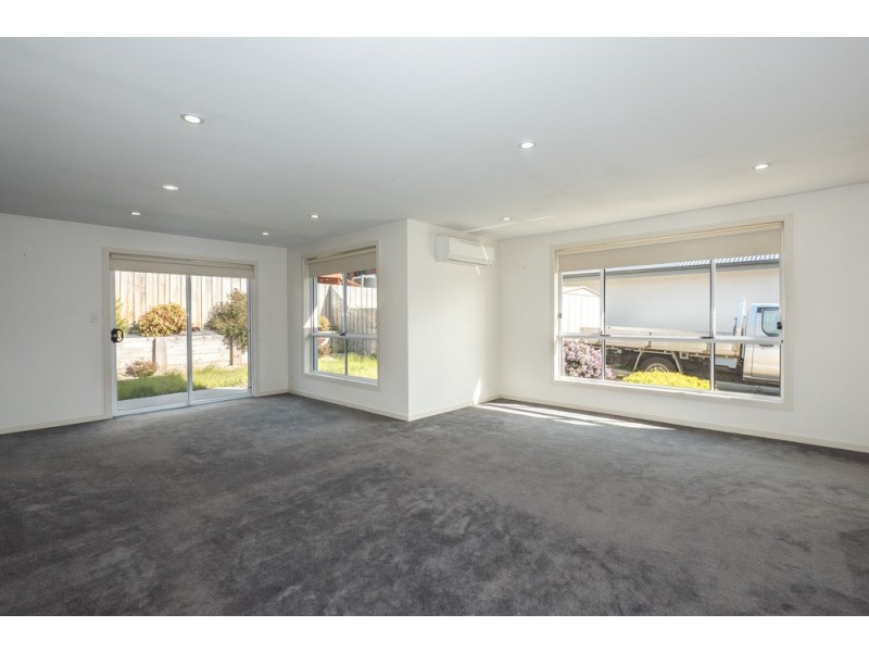 2/24 Joseph Link, Brighton TAS 7030