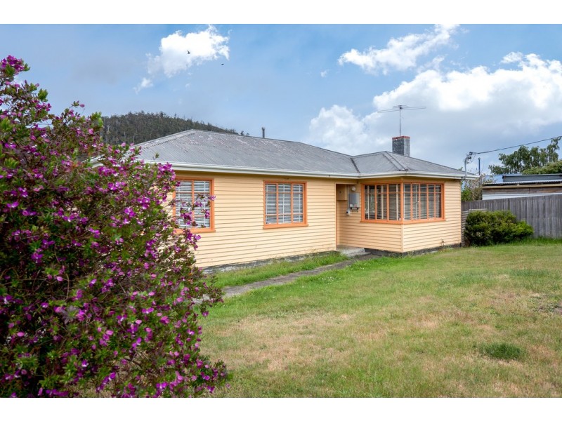 8 Allunga Road, Chigwell TAS 7011