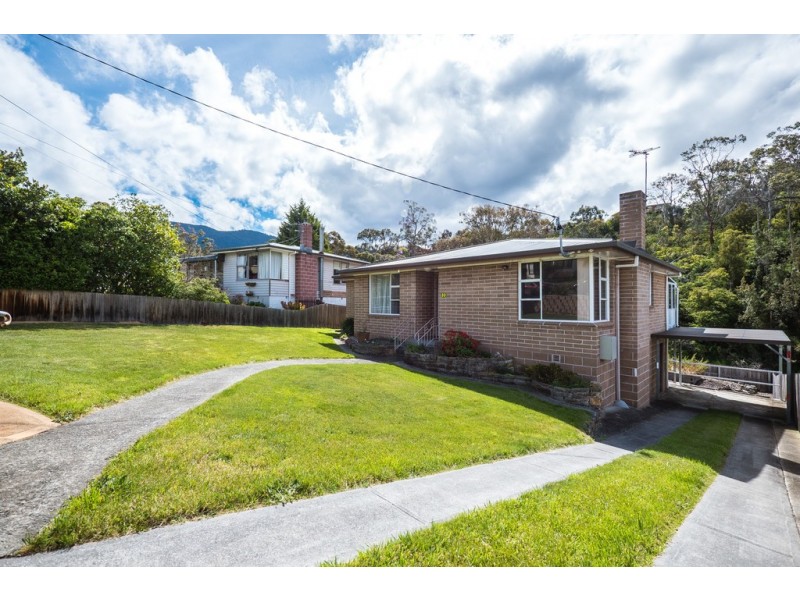 80 Chippendale  Street, Claremont TAS 7011