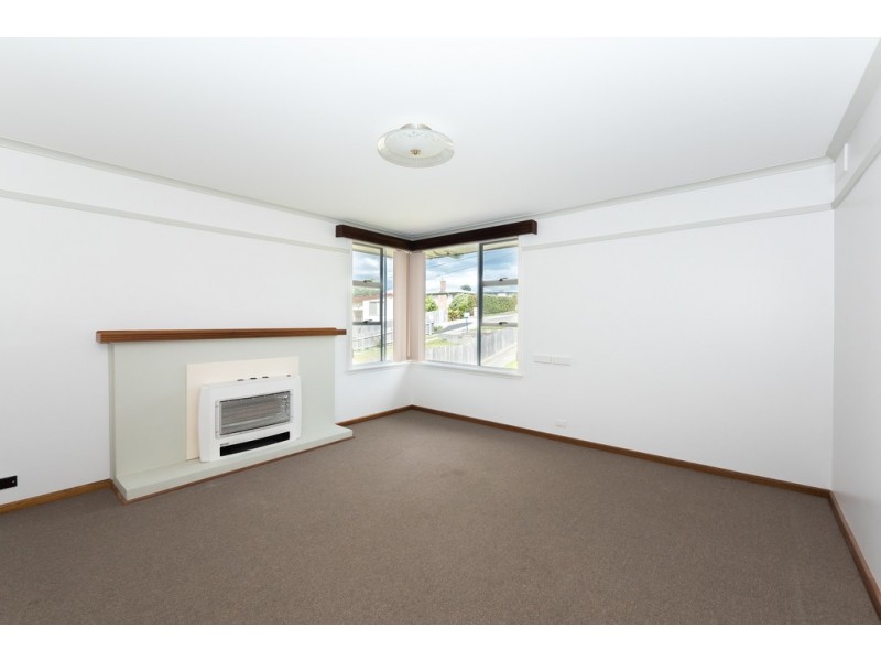 80 Chippendale  Street, Claremont TAS 7011