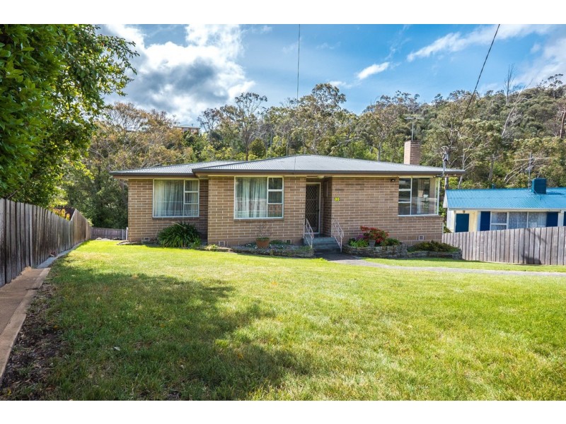 80 Chippendale  Street, Claremont TAS 7011