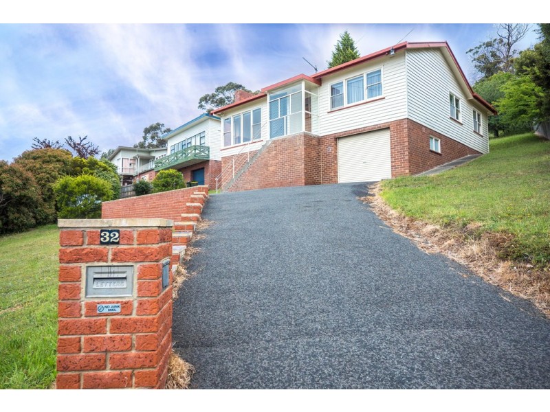 32 Walch Avenue, Moonah TAS 7009