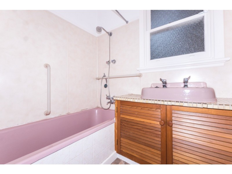 32 Walch Avenue, Moonah TAS 7009