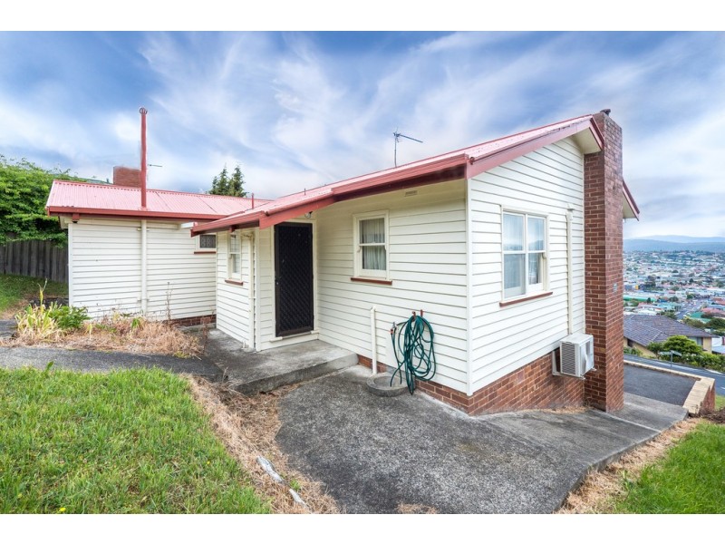 32 Walch Avenue, Moonah TAS 7009