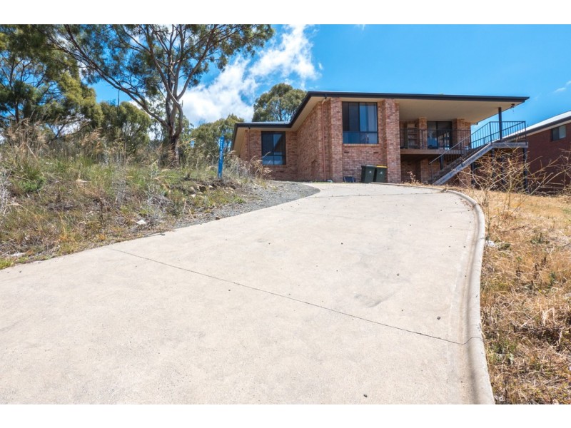 9 Cazaly Drive, Chigwell TAS 7011