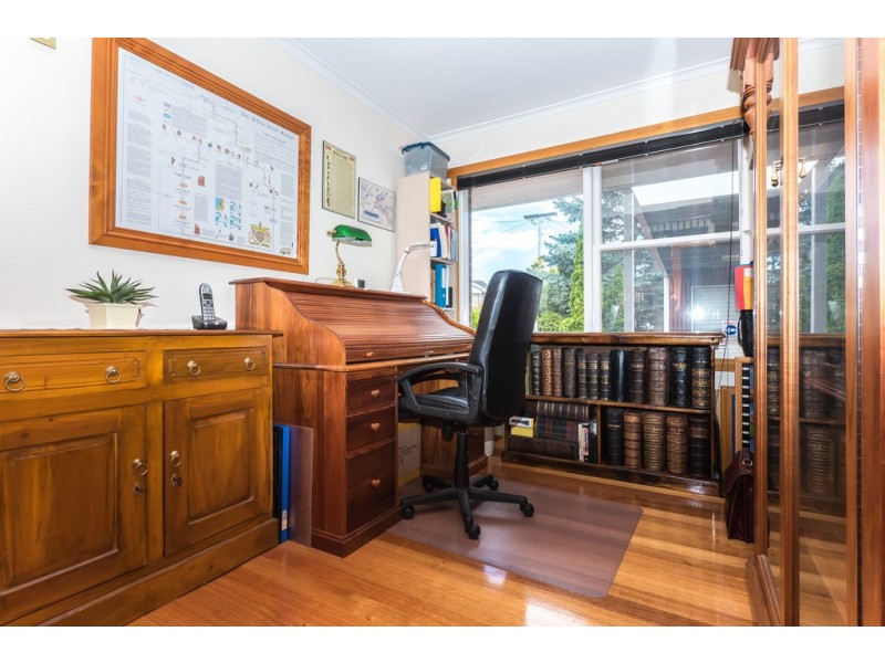 23 Casuarina Crescent, Berriedale TAS 7011