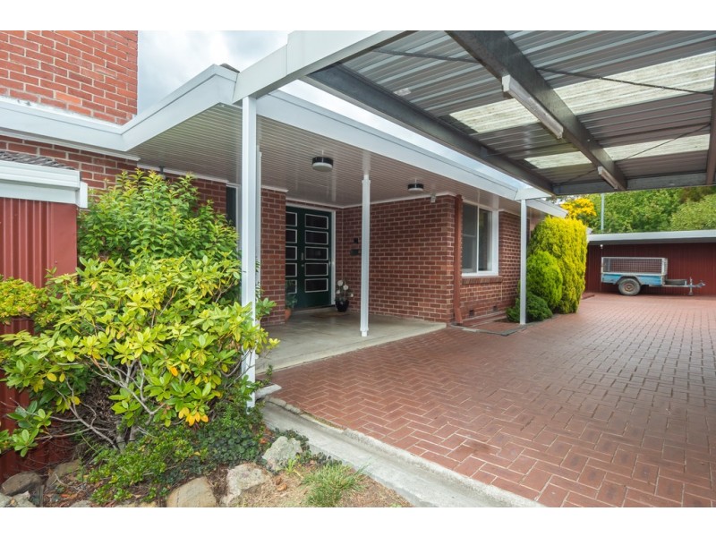 23 Casuarina Crescent, Berriedale TAS 7011