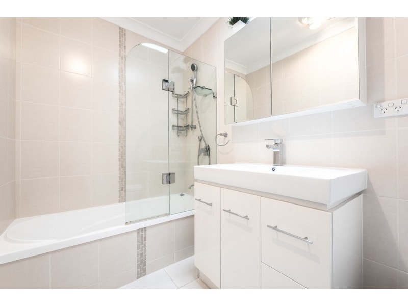 23 Casuarina Crescent, Berriedale TAS 7011