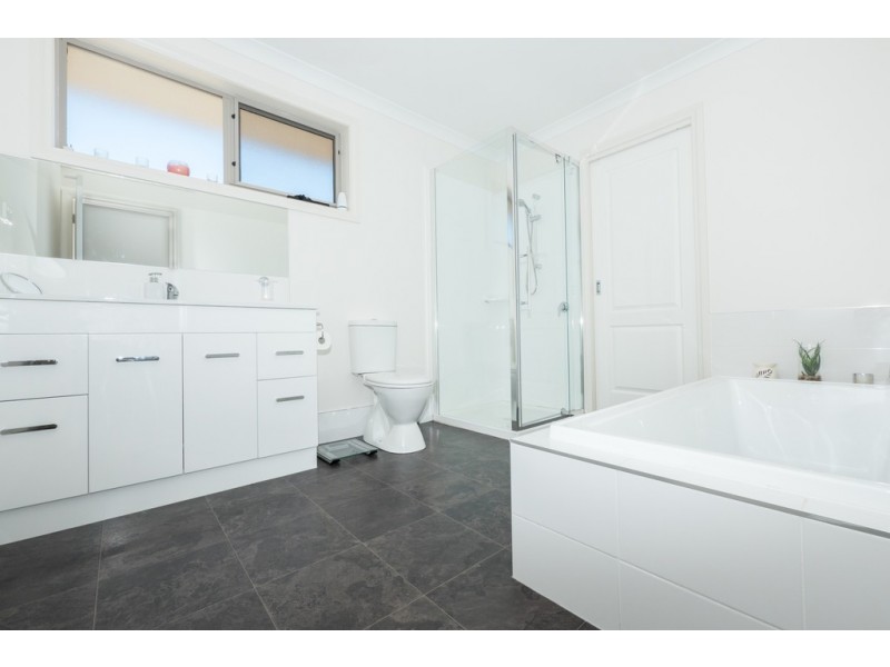 78a Esplanade, Oatlands TAS 7120