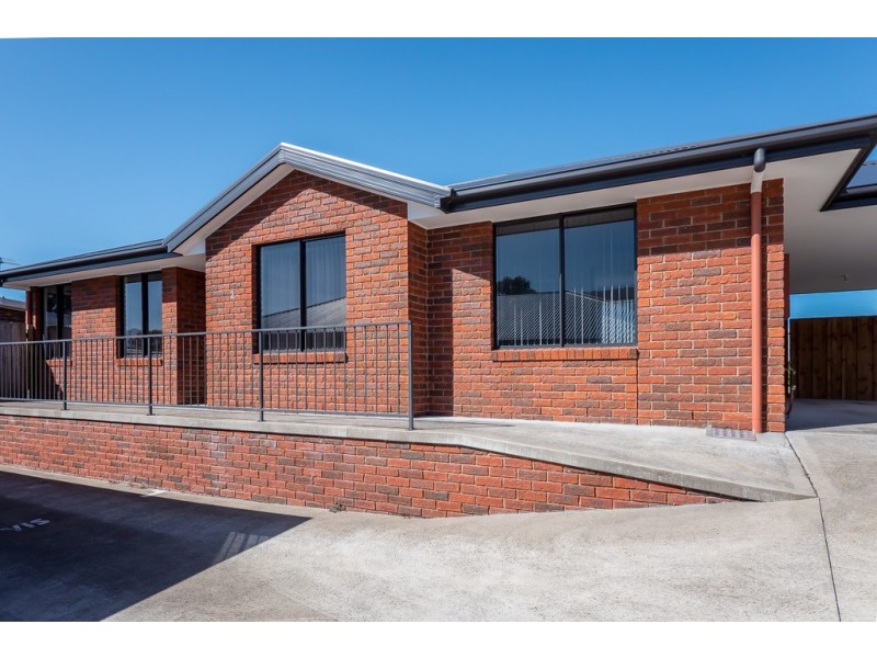 2/303 Main Road, Austins Ferry TAS 7011