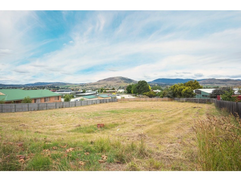 22 Magnolia Court, Brighton TAS 7030