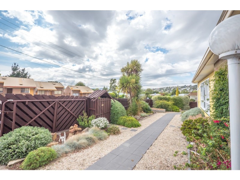 2 Barwon Place, Glenorchy TAS 7010