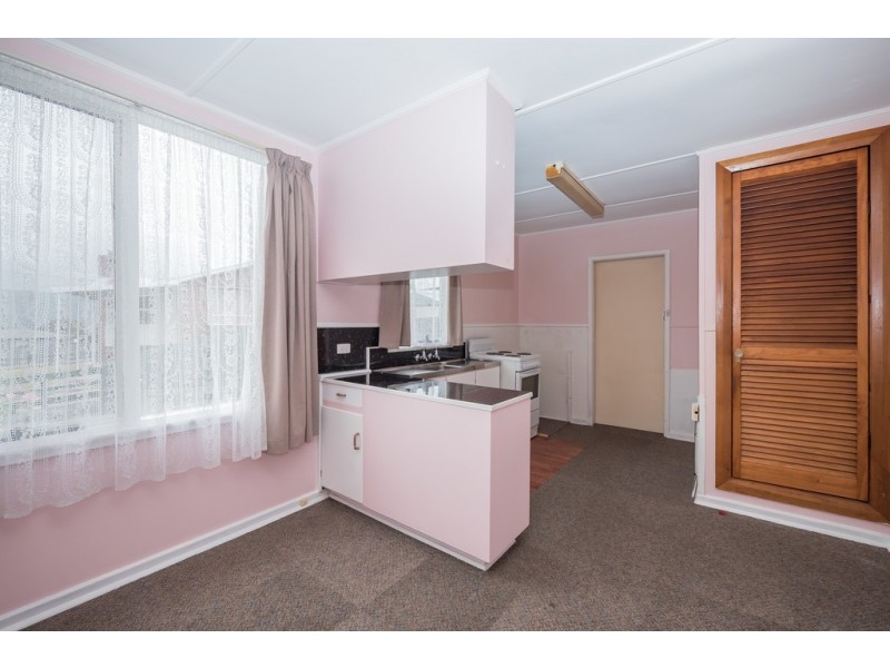 11 Euston Street, Claremont TAS 7011