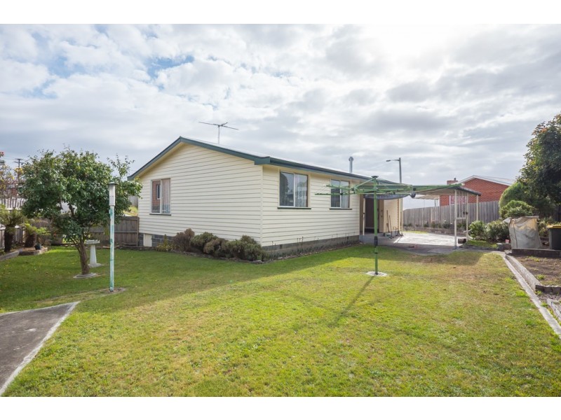 11 Euston Street, Claremont TAS 7011