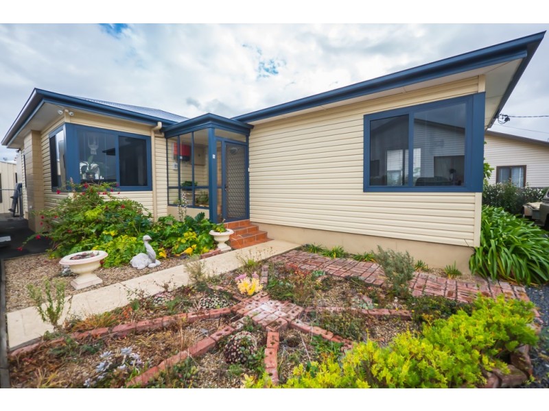 8 Seamew Street, Claremont TAS 7011