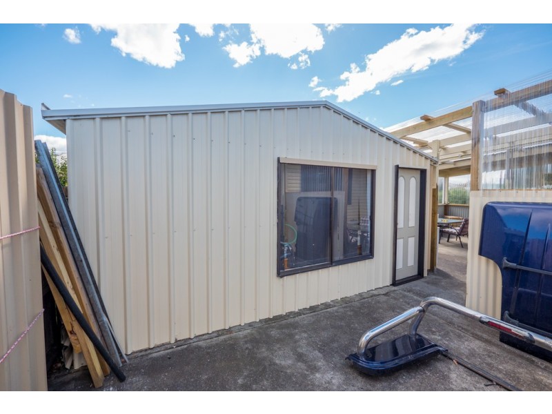 8 Seamew Street, Claremont TAS 7011