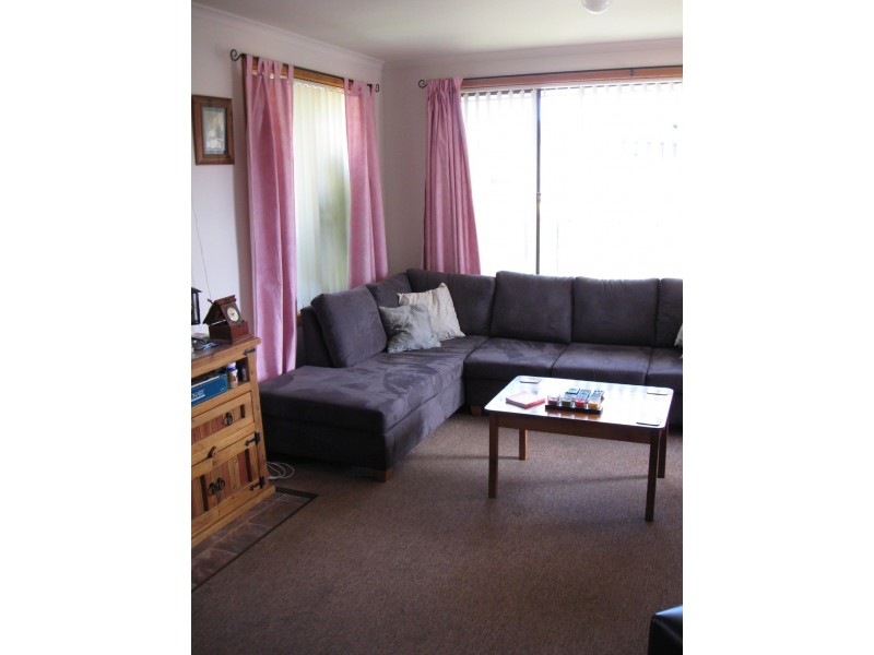 2/8 Acacia Street, Huonville TAS 7109