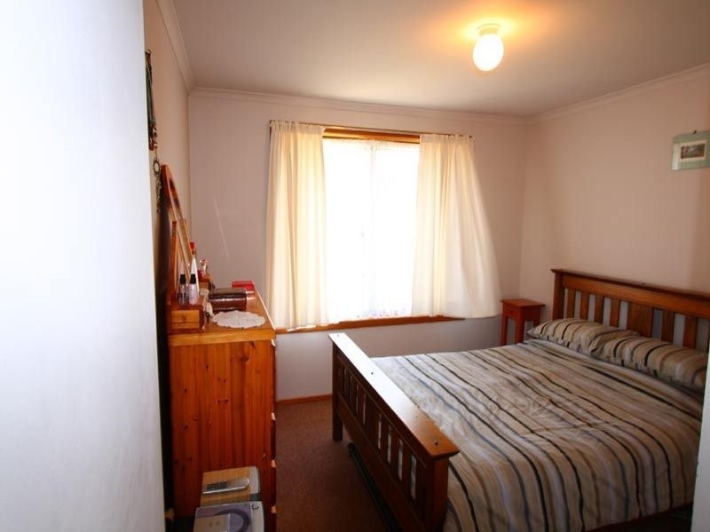 2/8 Acacia Street, Huonville TAS 7109