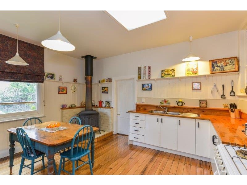 220 Montrose Road, Montrose TAS 7010