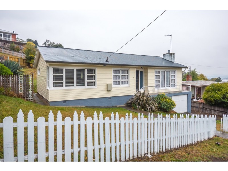 15 Walch Avenue, Moonah TAS 7009