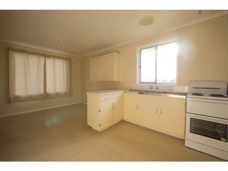 8 Calvert Crescent, Herdsmans Cove TAS 7030