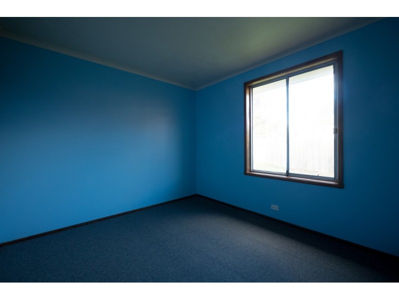 8 Calvert Crescent, Herdsmans Cove TAS 7030