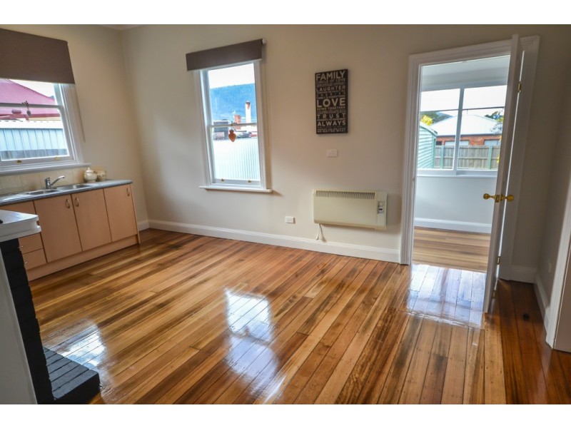 80 Blair Street, New Norfolk TAS 7140
